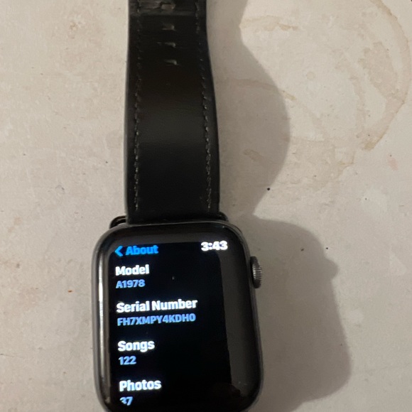 Apple Watch. - Picture 6 of 6